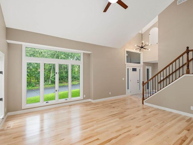 4816 Kingsdale Drive, Bloomington, MN 55437
