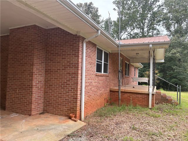 590 Stamp Creek Road, Salem, SC 29676