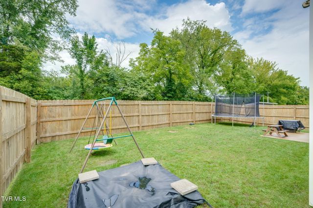 231 Crockett Drive, Church Hill, TN 37642