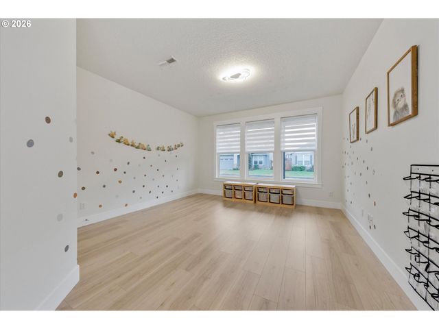 12500 Ne 107TH Way, Vancouver, WA 98682