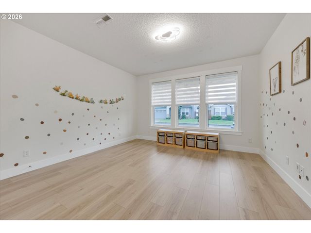 12500 Ne 107TH Way, Vancouver, WA 98682