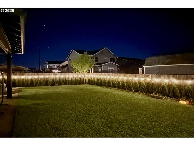 12500 Ne 107TH Way, Vancouver, WA 98682