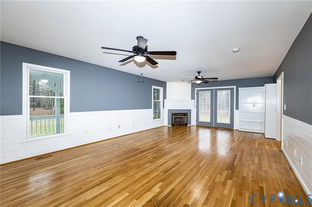 16578 Anderson Dr, Dinwiddie, VA 23833