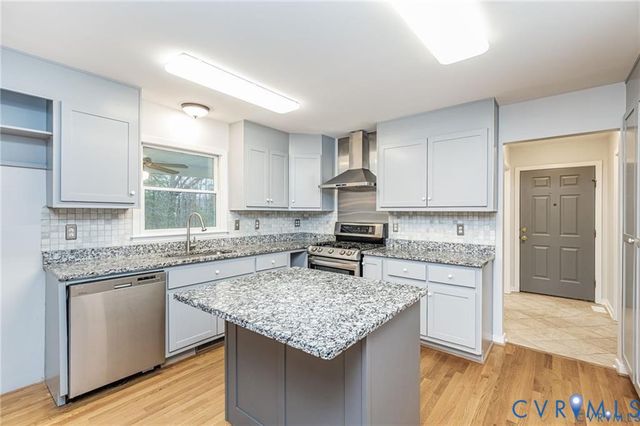 16578 Anderson Dr, Dinwiddie, VA 23833