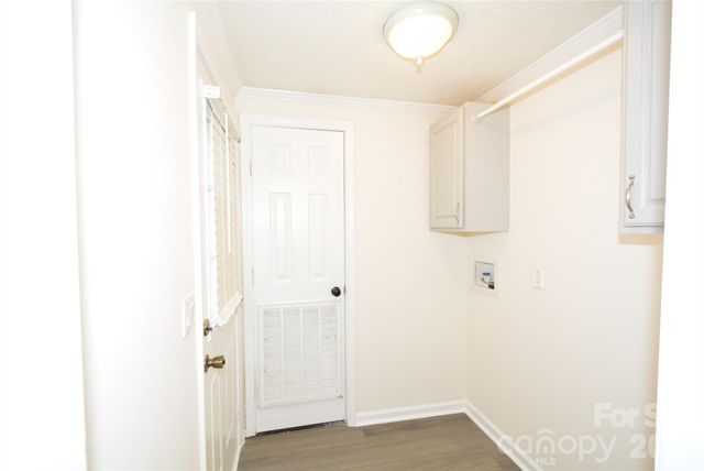 5008 Forestmont Drive, Matthews, NC 28105