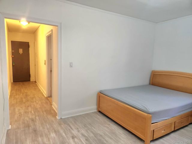 55-23 31st Avenue 3H, Woodside, NY 11377