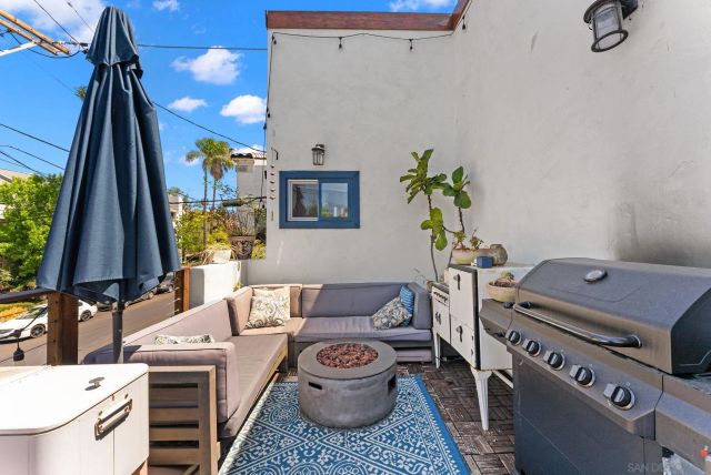 125 -127 W Brookes, San Diego, CA 92103