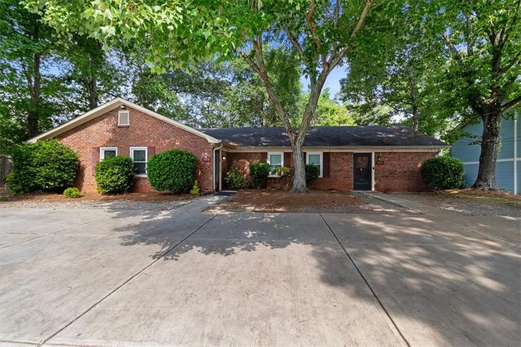 894 Five Forks Trickum Road, Lawrenceville, GA 30046