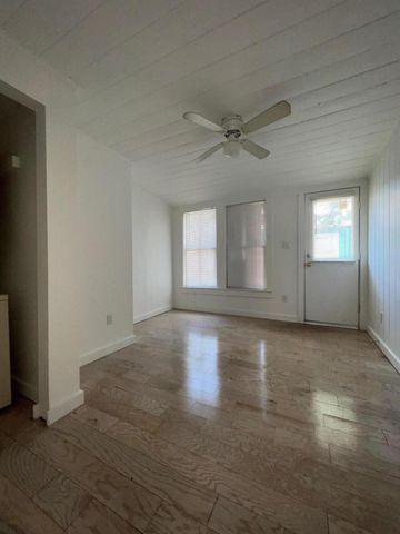 301 S 7th S Street, Fort Pierce, FL 34950