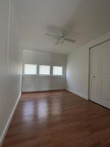 301 S 7th S Street, Fort Pierce, FL 34950