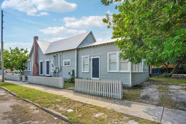301 S 7th S Street, Fort Pierce, FL 34950