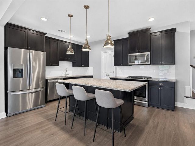 920 Westmoreland Circle NW, Atlanta, GA 30318