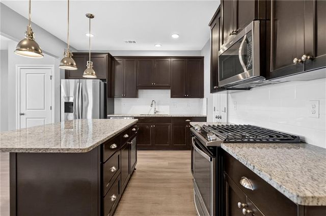 920 Westmoreland Circle NW, Atlanta, GA 30318
