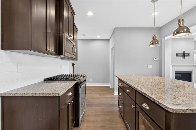 920 Westmoreland Circle NW, Atlanta, GA 30318