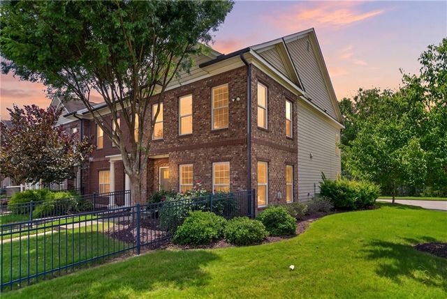 920 Westmoreland Circle NW, Atlanta, GA 30318