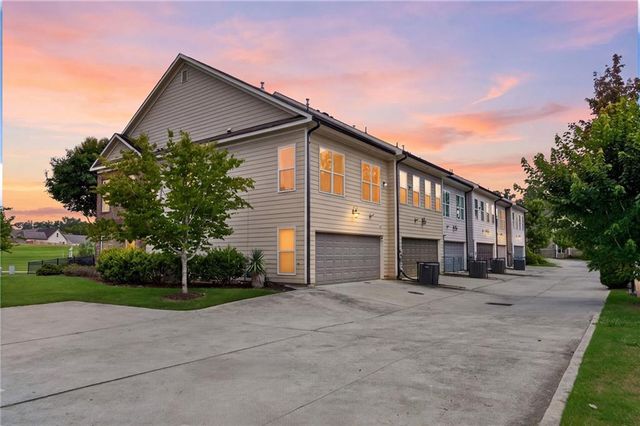920 Westmoreland Circle NW, Atlanta, GA 30318