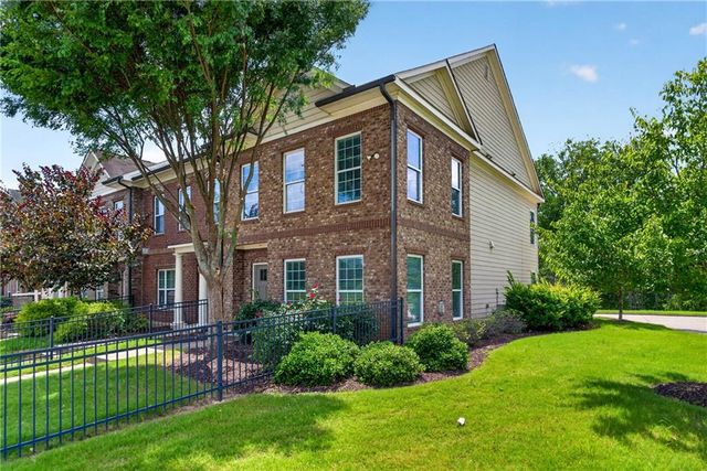 920 Westmoreland Circle NW, Atlanta, GA 30318