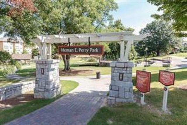 920 Westmoreland Circle NW, Atlanta, GA 30318