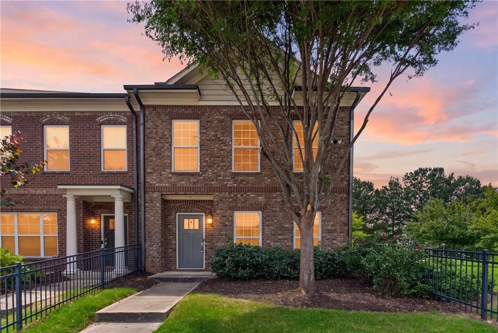 920 Westmoreland Circle NW, Atlanta, GA 30318