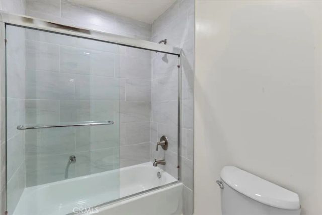 7505 Hampton Avenue 4, West Hollywood, CA 90046