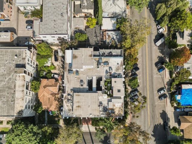 7505 Hampton Avenue 4, West Hollywood, CA 90046