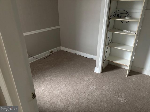 521 W PHILADELPHIA ST, York, PA 17401