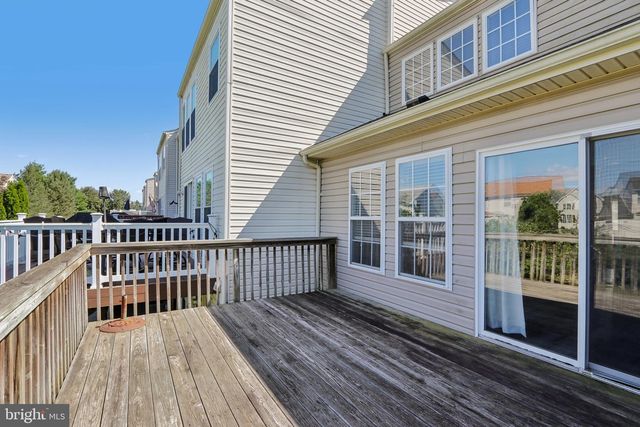 24 CLEMENS LN, Blackwood, NJ 08012