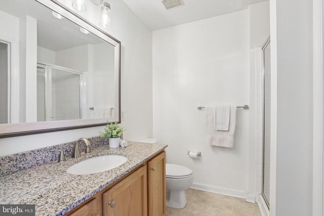 24 CLEMENS LN, Blackwood, NJ 08012