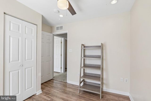 24 CLEMENS LN, Blackwood, NJ 08012