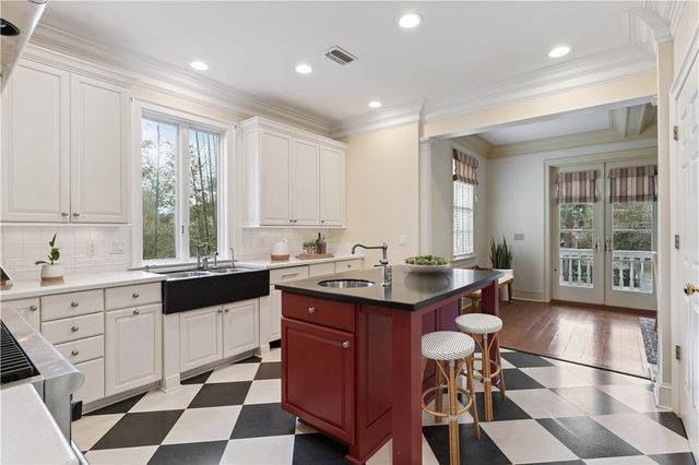 2307 Pelican Street, St Simons Island, GA 31522