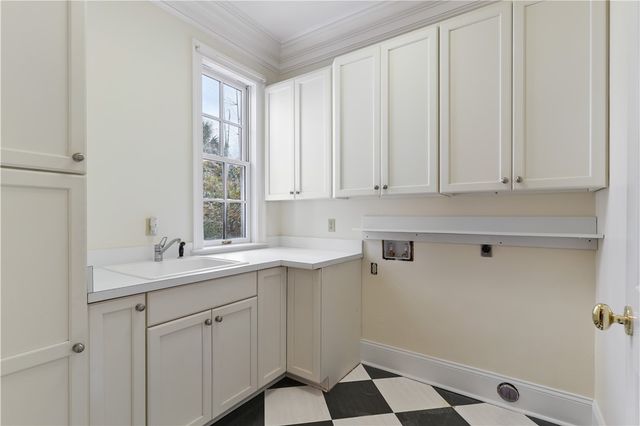 2307 Pelican Street, St Simons Island, GA 31522