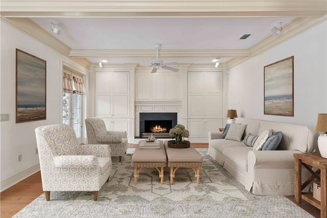 2307 Pelican Street, St Simons Island, GA 31522