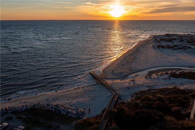 2307 Pelican Street, St Simons Island, GA 31522