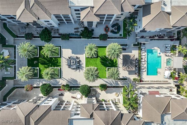 1030 3rd AVE S 419, Naples, FL 34102