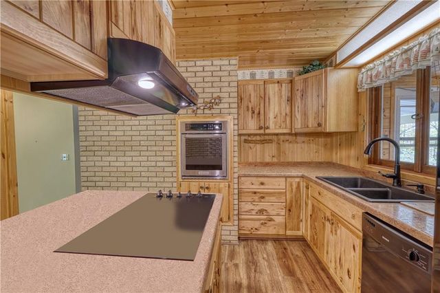 6892 W Wolf Island Road, Hayward, WI 54843