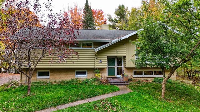 6892 W Wolf Island Road, Hayward, WI 54843