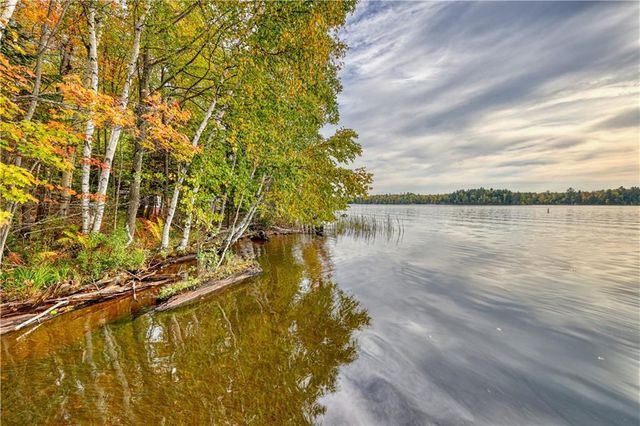 6892 W Wolf Island Road, Hayward, WI 54843