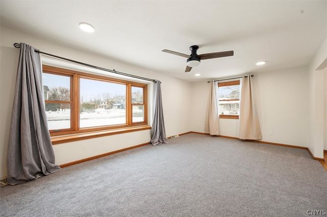 6207 Stone Arabia Road, Cicero, NY 13039