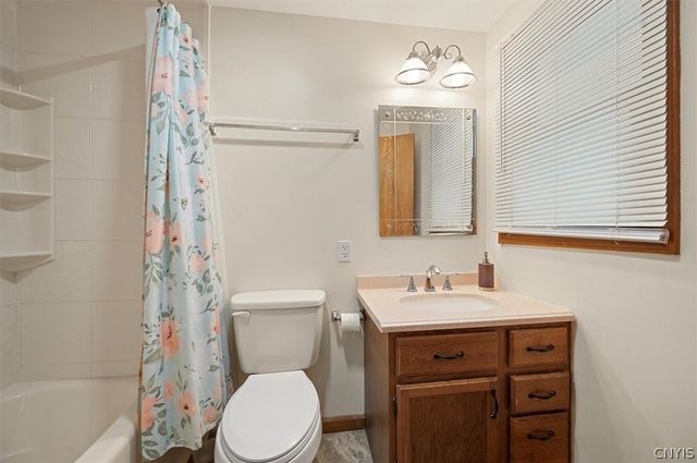 6207 Stone Arabia Road, Cicero, NY 13039