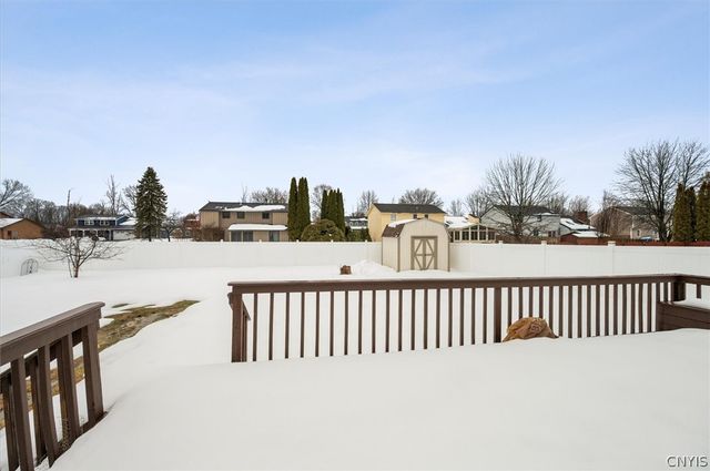 6207 Stone Arabia Road, Cicero, NY 13039