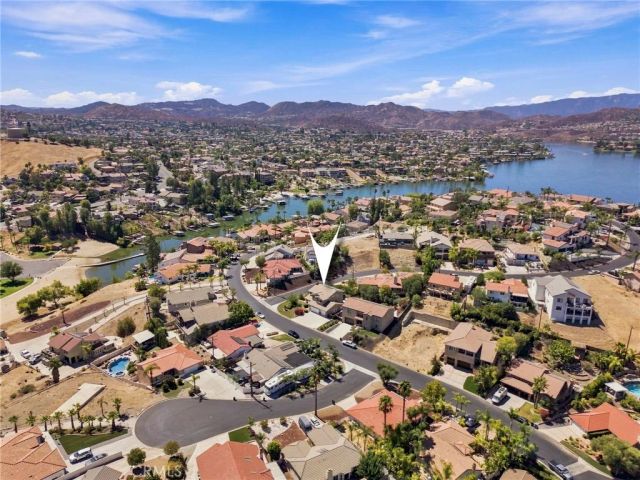 22772 Inspiration Point, Canyon Lake, CA 92587