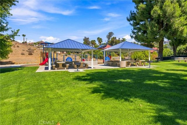 22772 Inspiration Point, Canyon Lake, CA 92587