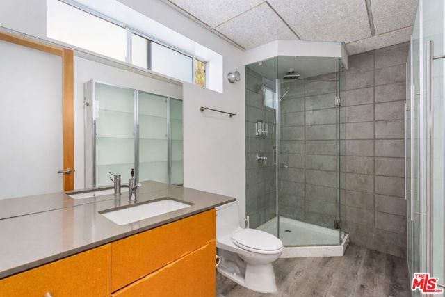621 San Juan Avenue A, Venice (los Angeles), CA 90291