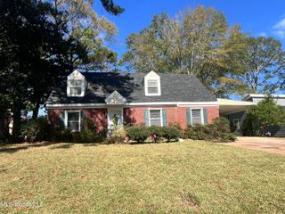 835 Post Road, Clinton, MS 39056