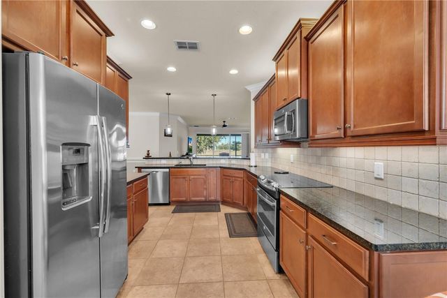 15644 AURORA LAKE CIRCLE, Wimauma, FL 33598