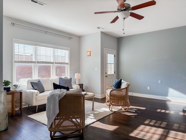 1201 Commonwealth CIR, Forest, VA 24551