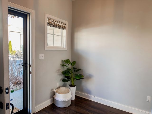 1201 Commonwealth CIR, Forest, VA 24551