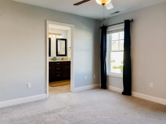 1201 Commonwealth CIR, Forest, VA 24551