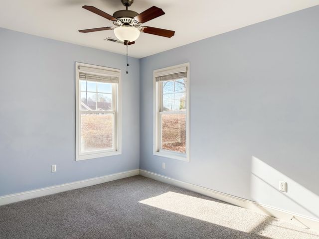 1201 Commonwealth CIR, Forest, VA 24551