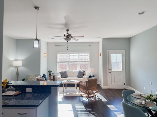 1201 Commonwealth CIR, Forest, VA 24551